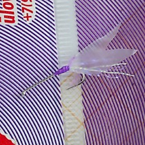 серебряный самосвал на корюшку Терминатор № 4 мм с к мобискином Тохо кеймура , люрексом , бородками и точками атаки фиолет( бородки Фиолет на Корюшку) 