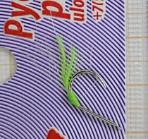 Снасти на корюшку зубатку для Магадана. Японский самосвал Чика № 6,5 мм с бородкой  флешер Малек фирмы Текстрим и  шелком УФ Салат  ( шантрез на корюшку)