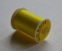 Материал для самодуров, шелк "Глоу Брите" фирмы "Хайлайнер" США. Толстый расслаивающийся шелк,25 метров,цвет жнлтый.№10